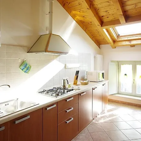דירה Sleeps 5 Pool Wifi Mezzegra