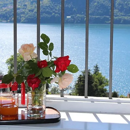 Sleeps 5 Pool Wifi Mezzegra